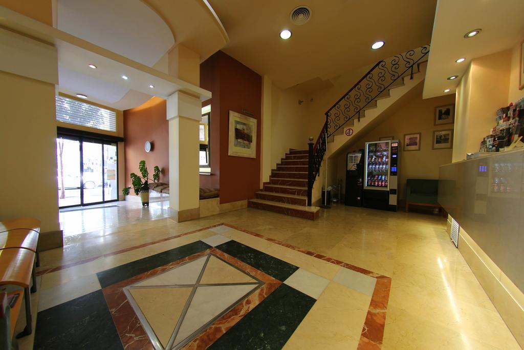 Hotel Olle Reus Exterior foto